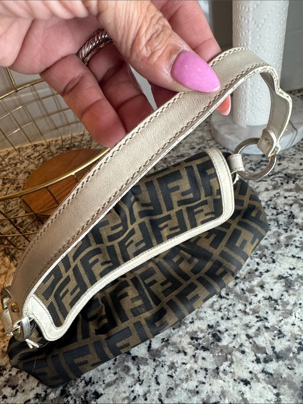 Fendi Zucca Baguette FF Logo Shoulder Bag in Brown and Cream - Picture 5 of 8